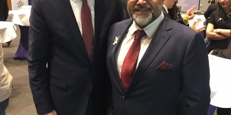 Ali-und-Christoph-768×1024