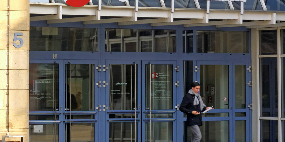 Employment Agency – employment center